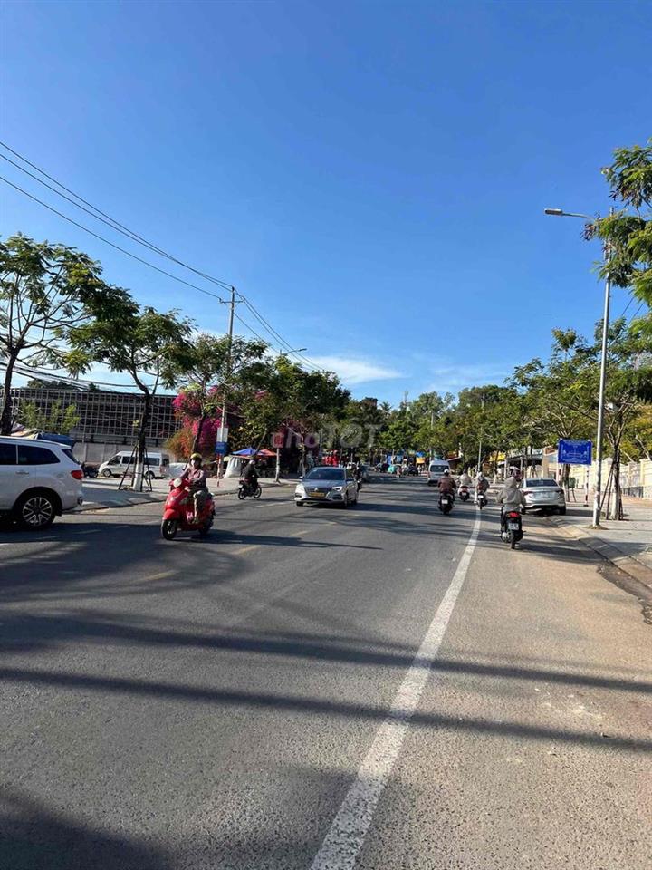 HIẾM CÓ KHÓ TÌM – ĐẤT VIEW BIỂN TRUNG TÂM PHÚ QUỐC, ĐÓN TRỌN HOÀNG HÔN
