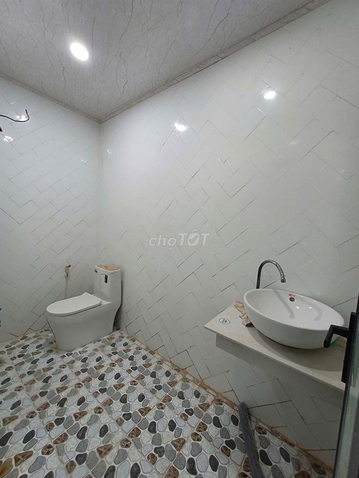CHỦ CẦN BÁN GẤP HẠ GIÁ 250 TRIỆU NHÀ HẺM NGUYỄN TRUNG TRỰC - RẠCH GIÁ