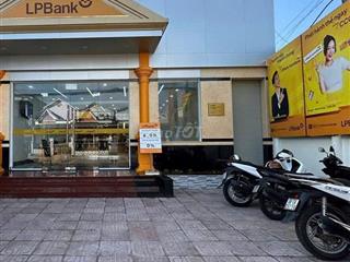 Nhà mặt tiền QL 63 An Biên đang cho ngân hàng thuê