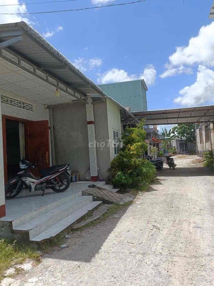 thị trấn hòn đất nhà mới đẹp có nội thất