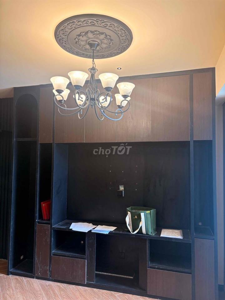 căn hộ 2 pn zenity bán