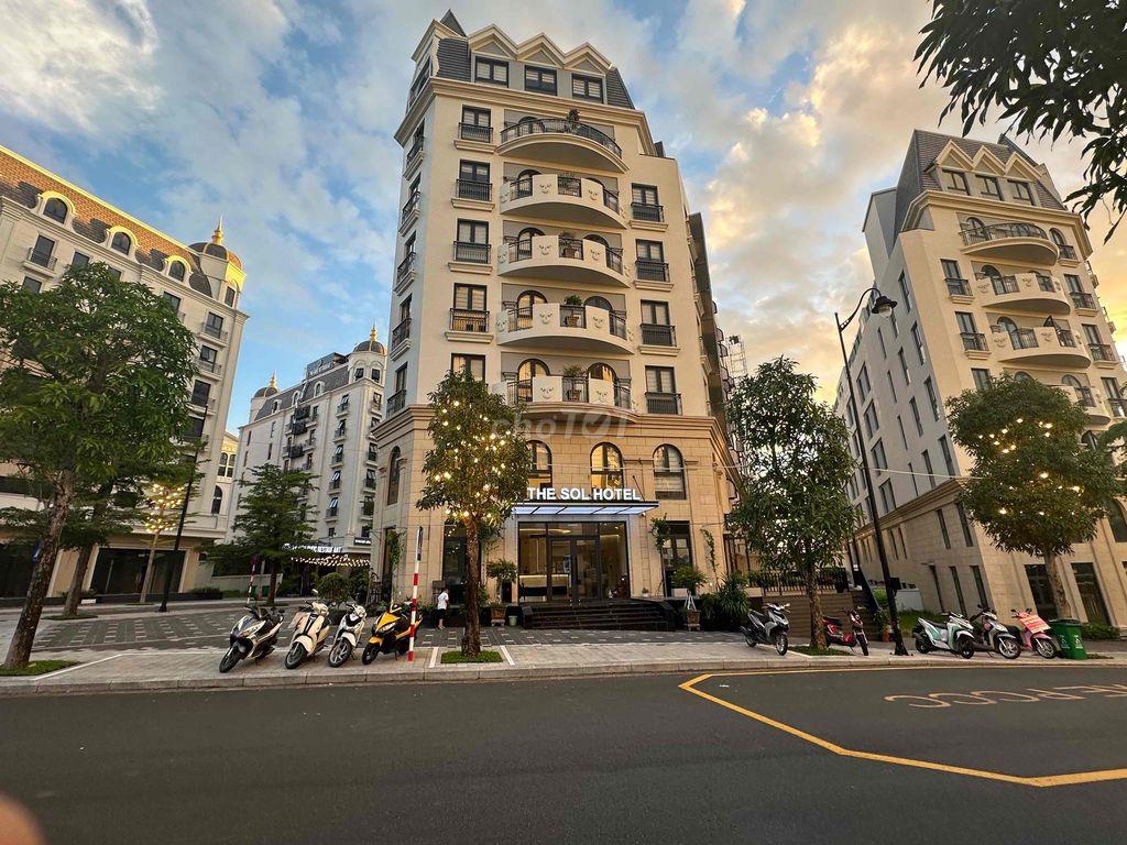 Boutique chính chủ cần bán