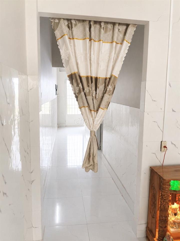 Bán nhà cấp 4 có 2 mặt tiền, ô tô vào đường Sương Nguyệt Ánh, Rạch Giá