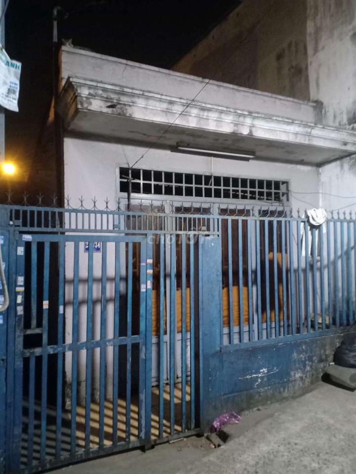 BÁN NHÀ CẤP BỐN