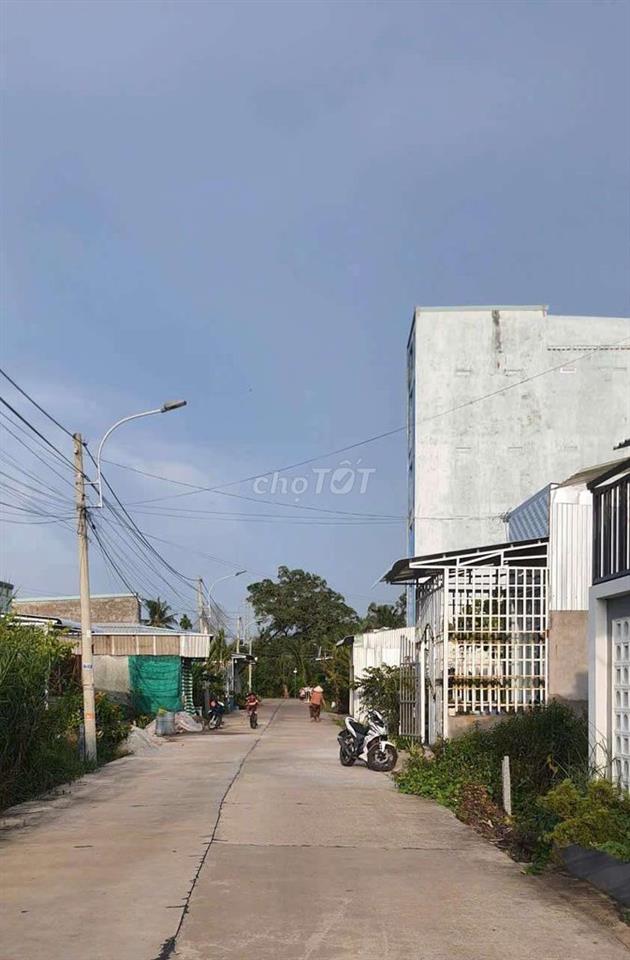 Đất thổ cư Mạc Thiên Tích