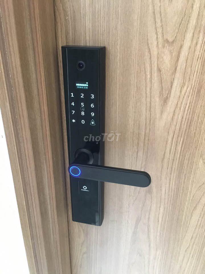 Chính chủ cần bán chung cư FLC full nội thất đẹp