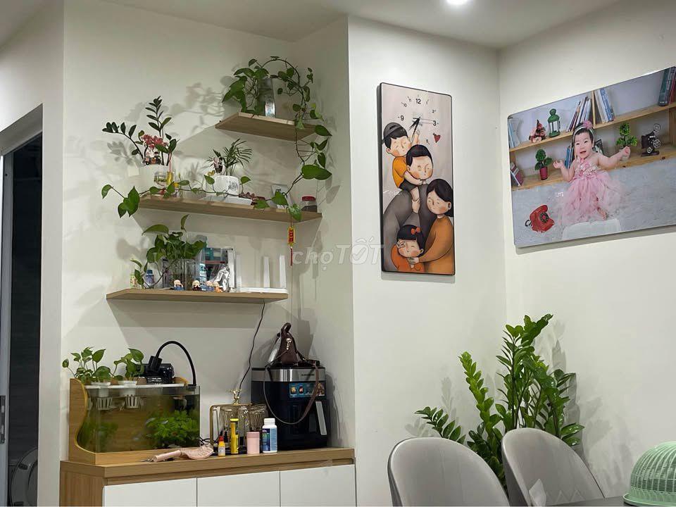 Chính chủ cần bán chung cư FLC full nội thất đẹp