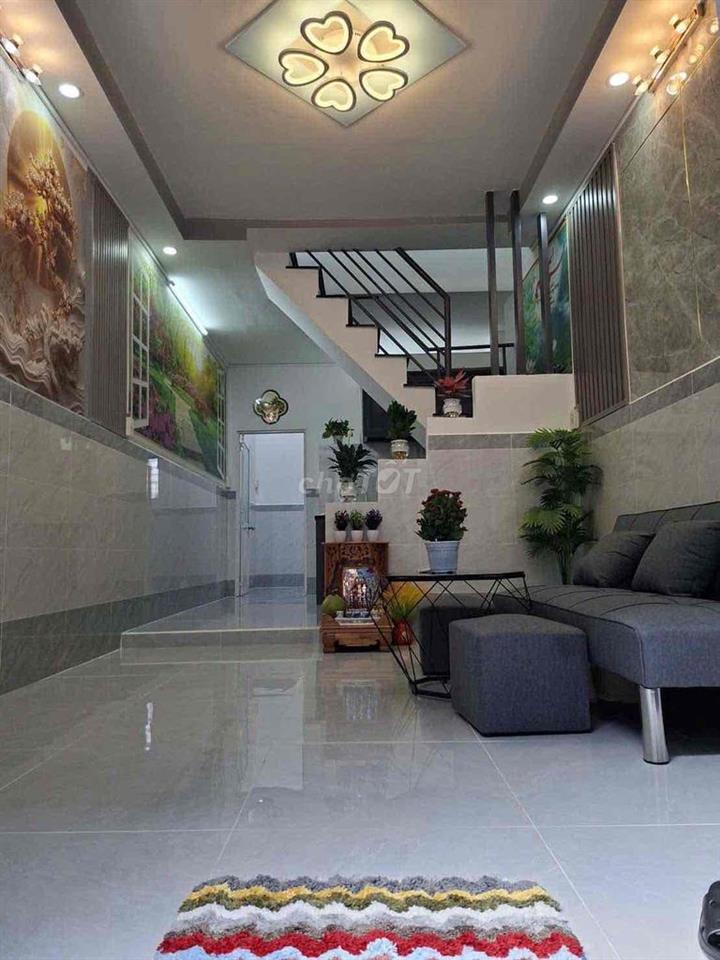 Bán nhà sô hồng chao tay