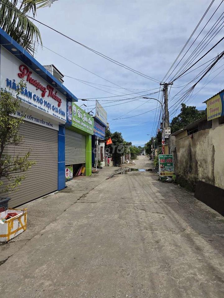 Bán đất thổ cư ngay gần bãi biển Hải Tiến