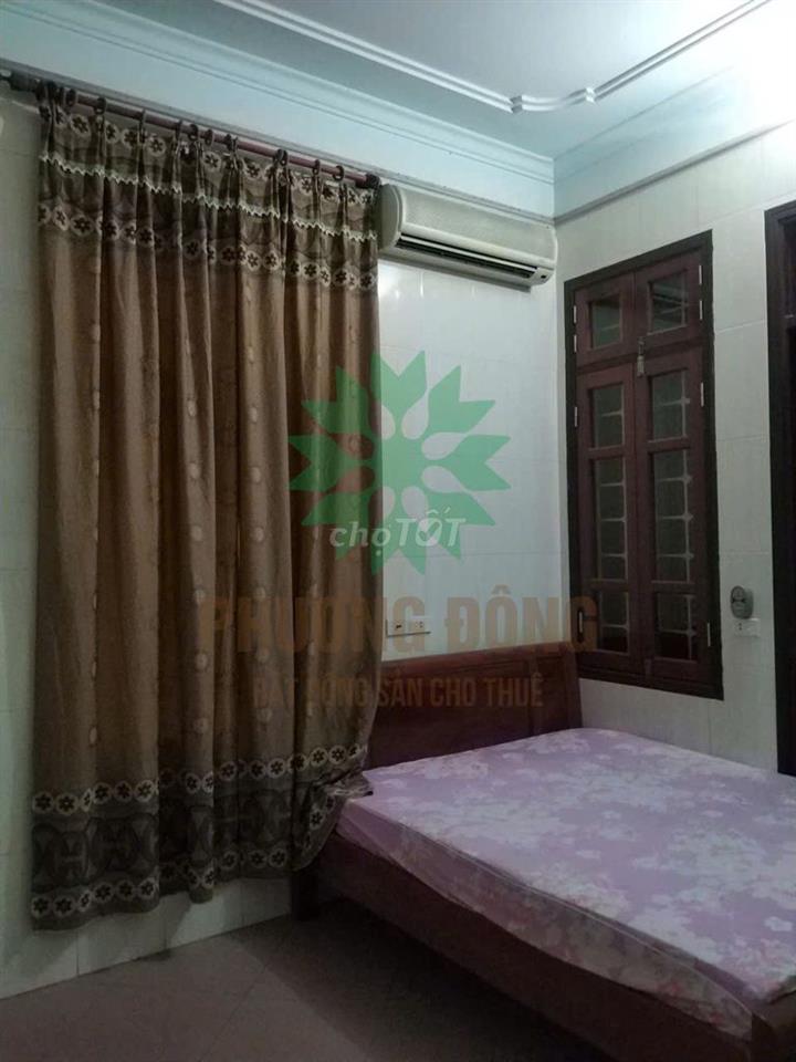 CHO THUÊ NHÀ 2 TẦNG RƯỠI , diện tích 75m2 , ngõ rộng oto vào được