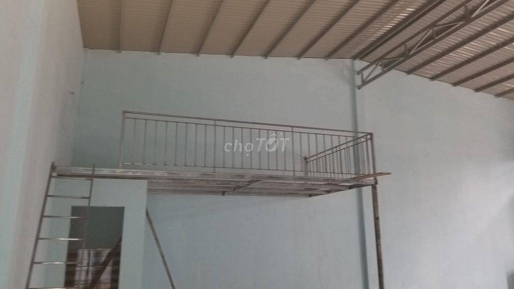 ​Cho thuê kho xưởng, mặt bằng kinh doanh 150m² mặt tiền QL1A Hoàng Mai