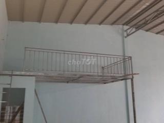 ​Cho thuê kho xưởng, mặt bằng kinh doanh 150m² mặt tiền QL1A Hoàng Mai
