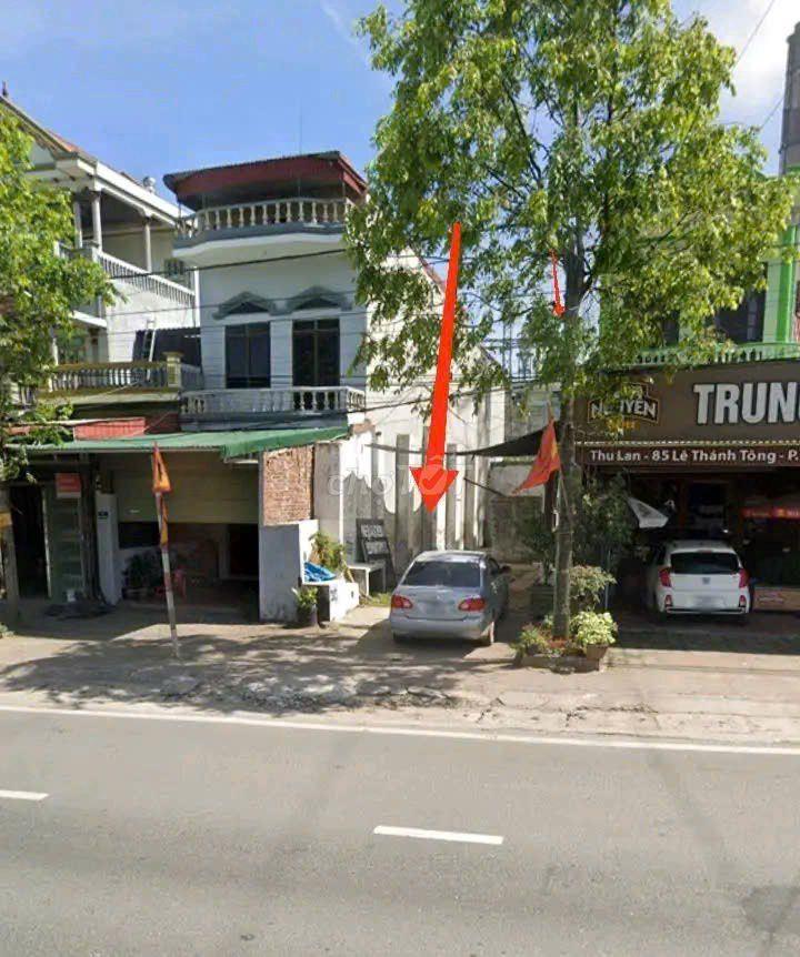 Bán lô đất mặt đường QL18
