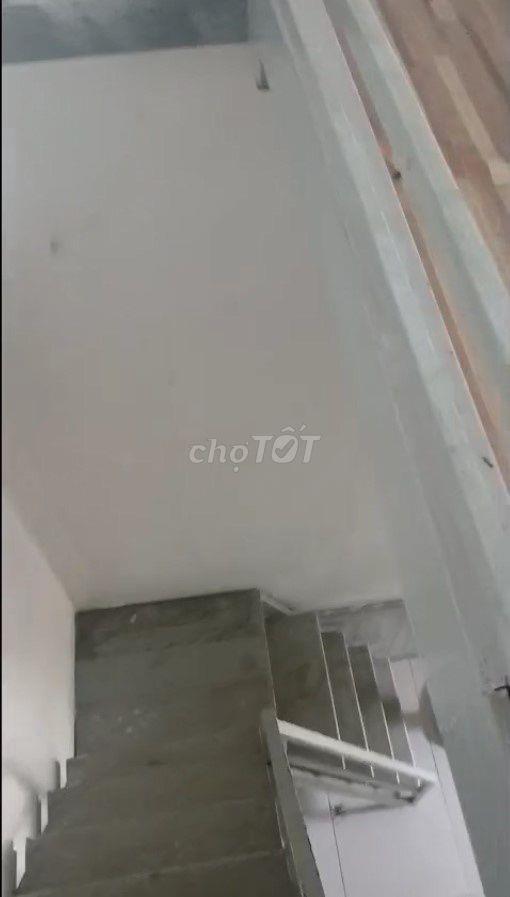 Nhà gác lửng trung tâm Pleiku hẻm xe hơi, an ninh yên tĩnh (Chính chủ)