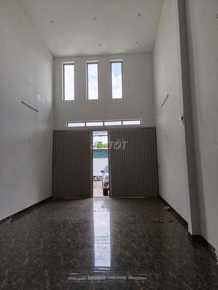 Bán nhà mặt tiền 111A đường huỳnh thúc kháng