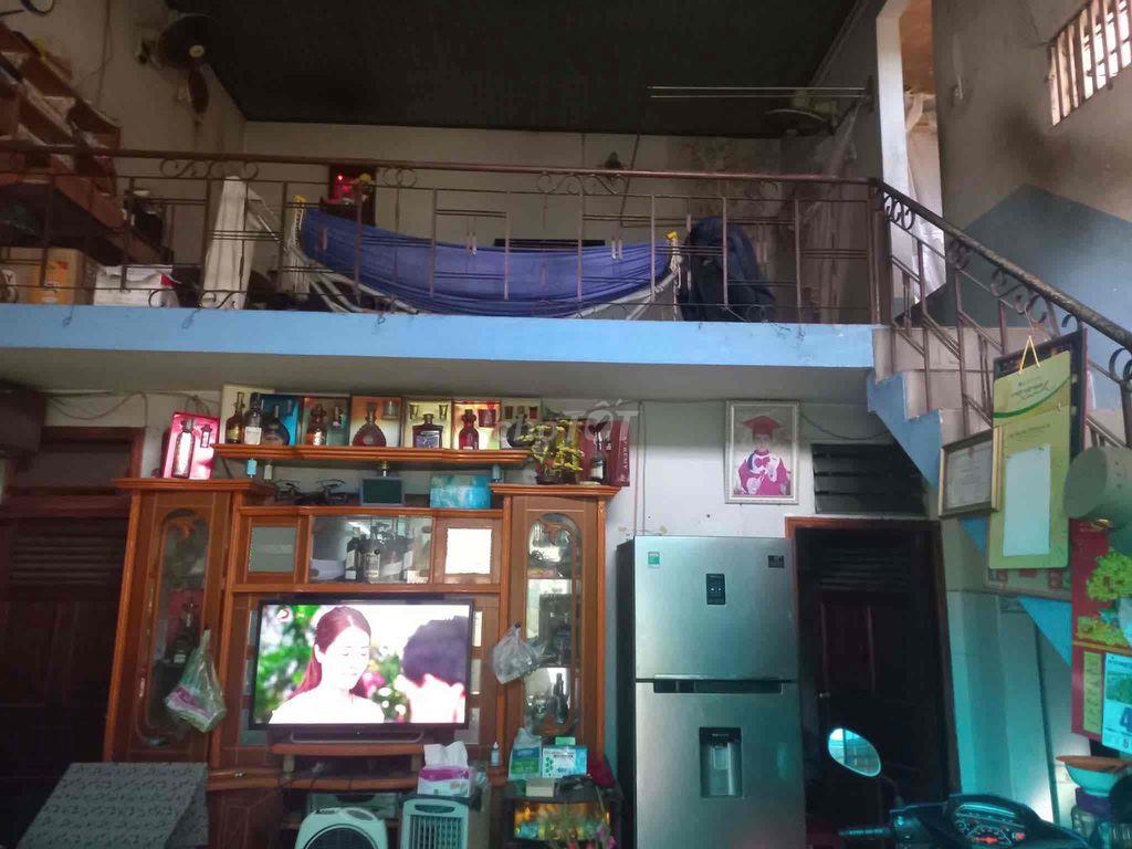 CẦN BÁN NHÀ MẶT TIỀN CAO THẮNG