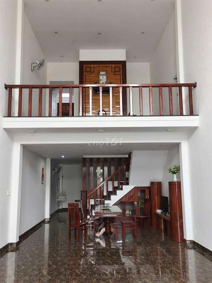 bán nhà mặt tiền