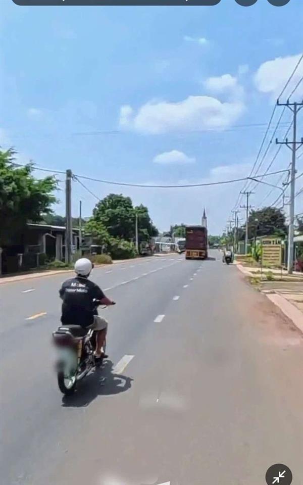 1 lô ngay khu cn  giá ngộp