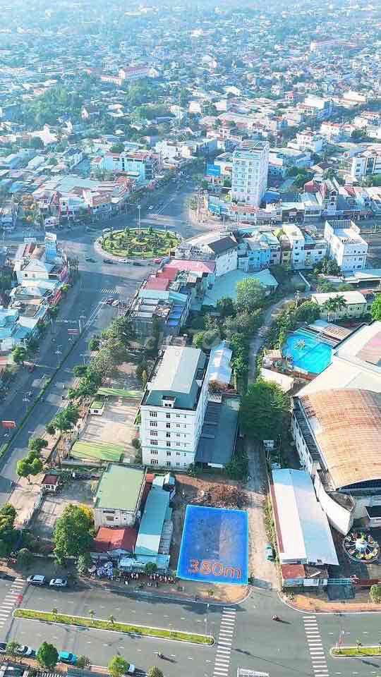 Chính chủ chuyển nhượng đất vàng trung tâm Đồng Xoài - mặt tiền đường