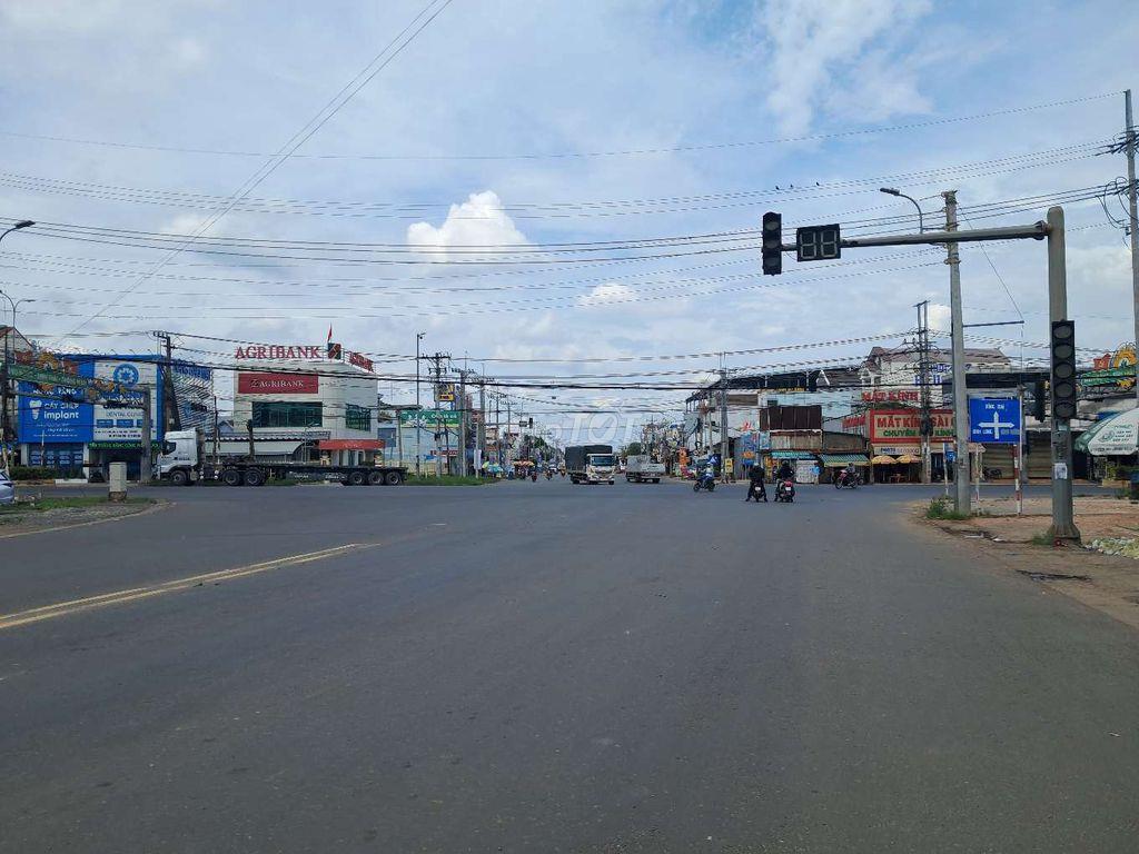 Mặt tiền kinh doanh, buôn bán, xây trọ cho thuê ngay