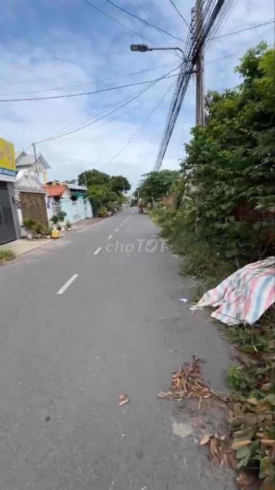 Cần bán gấp mảnh đất này