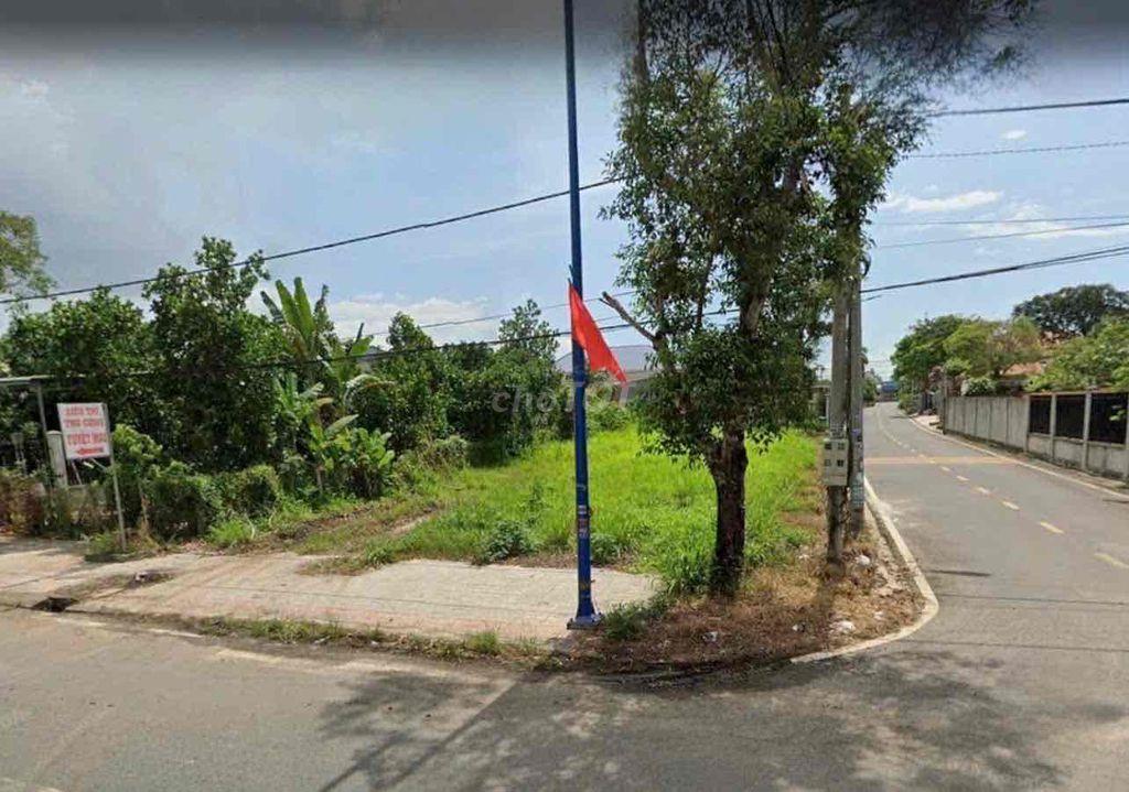 Bán đât 2 mặt tiền 640m2