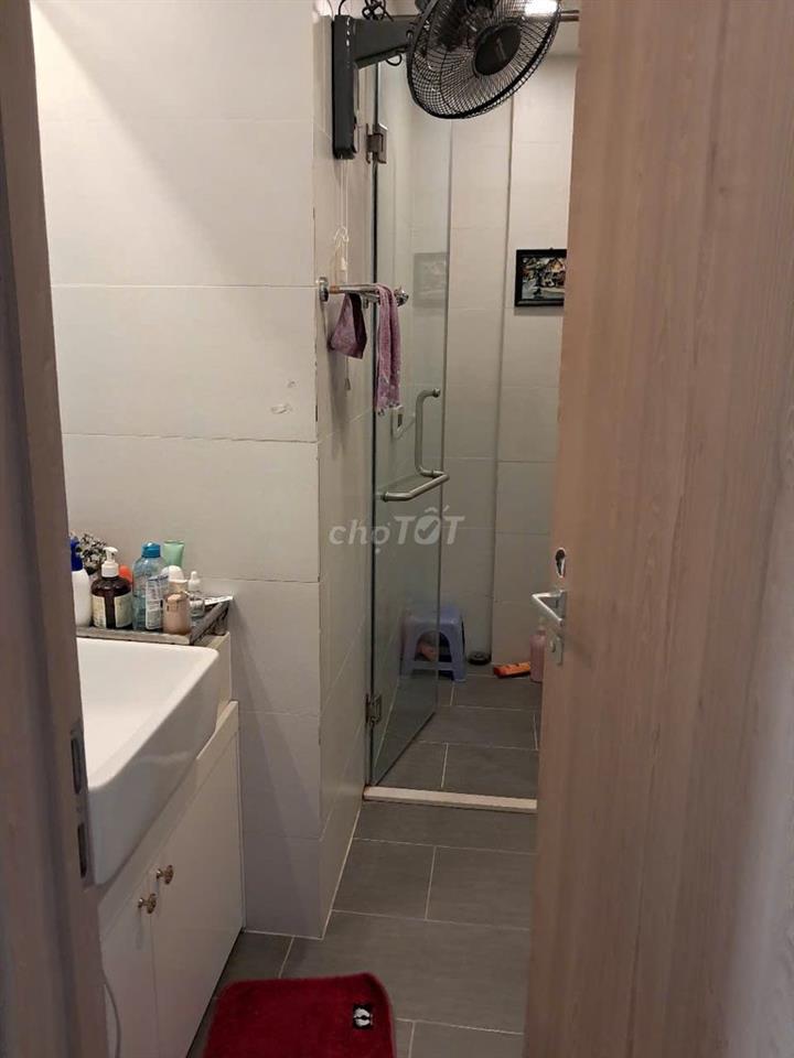 Bán gấp căn hộ góc (view sân golf) toà nhà Sky 1 Khu ĐT Aqua Bay Sky