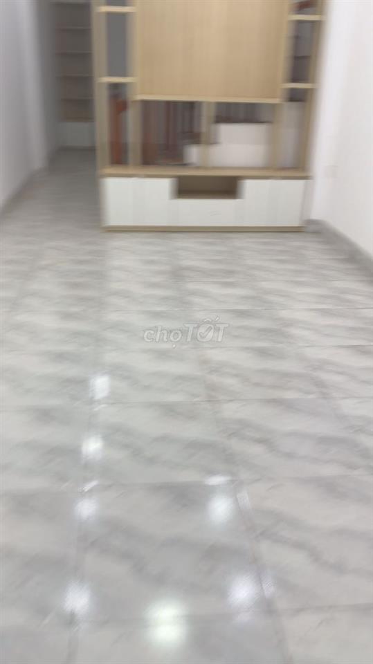 BÁN NHÀ MỸ HÀO - 3 TẦNG CHỈ HƠN 2 TỶ - NHÀ MỚI XÂY ĐẸP LONG LANH