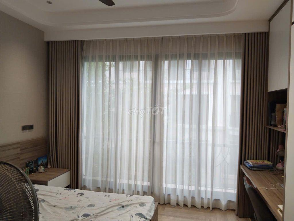 Cho thuê nhà 5 tầng thiết kế đẹp ở Vinhomes Ocean Park 2 chỉ 12tr/th