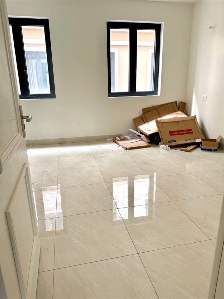 CHO THUÊ VĂN PHÒNG VỊNH THIÊN ĐƯỜNG 75M² – 5 TẦNG