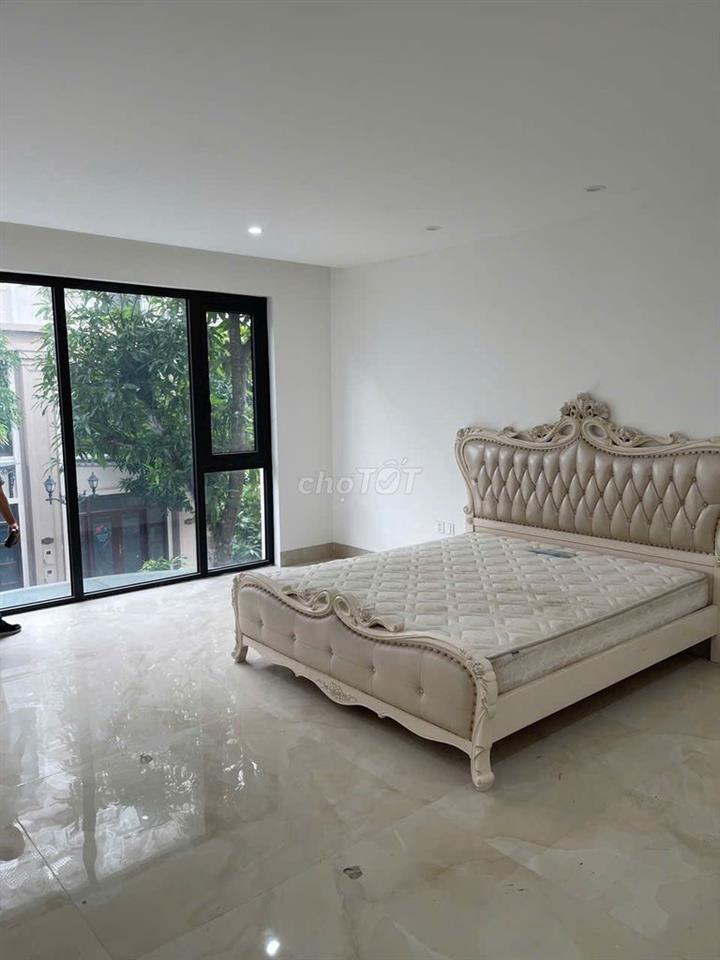 CHO THUÊ NHÀ TĐ7 80M² – 5 TẦNG – THANG MÁY – FULL ĐỒ – 20TR/THÁNG
