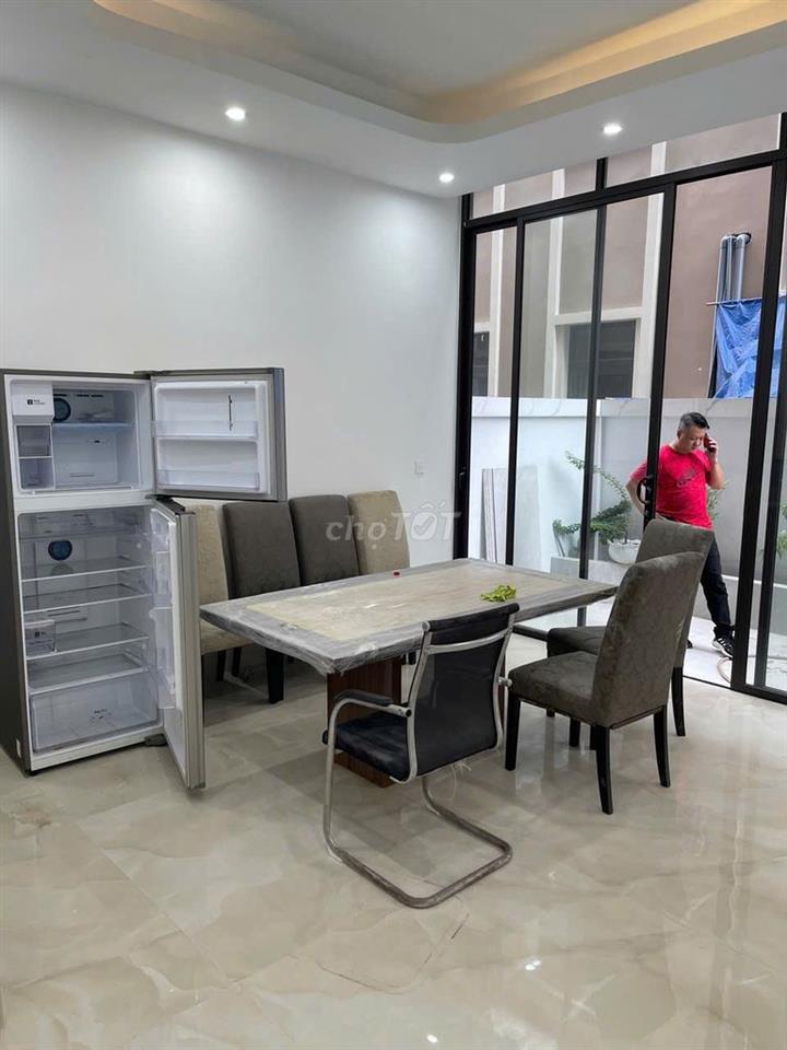 CHO THUÊ NHÀ TĐ7 80M² – 5 TẦNG – THANG MÁY – FULL ĐỒ – 20TR/THÁNG