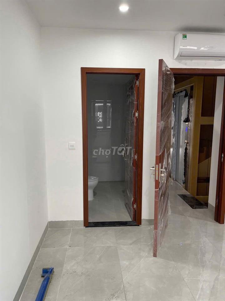 CHO THUÊ NHÀ TĐ7 80M² – 5 TẦNG – THANG MÁY – FULL ĐỒ – 20TR/THÁNG