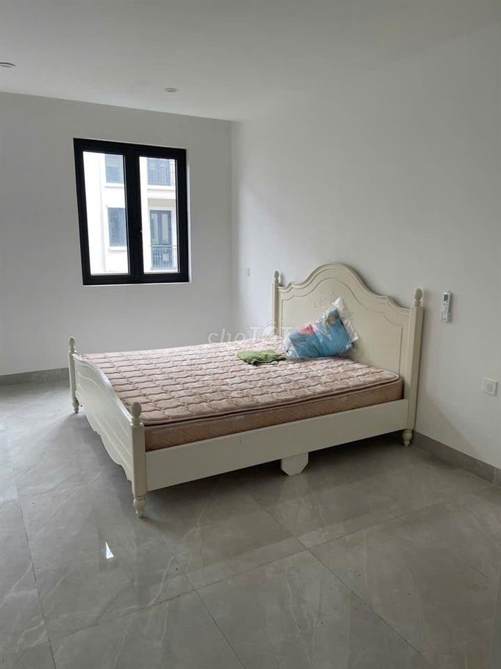 CHO THUÊ NHÀ TĐ7 80M² – 5 TẦNG – THANG MÁY – FULL ĐỒ – 20TR/THÁNG