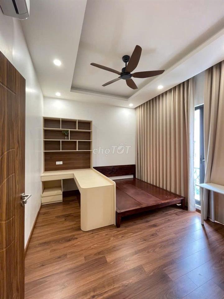CHO THUÊ CỌ XANH 65M² – 5 TẦNG – CÓ THANG MÁY – 16 TRIỆU/THÁNG
