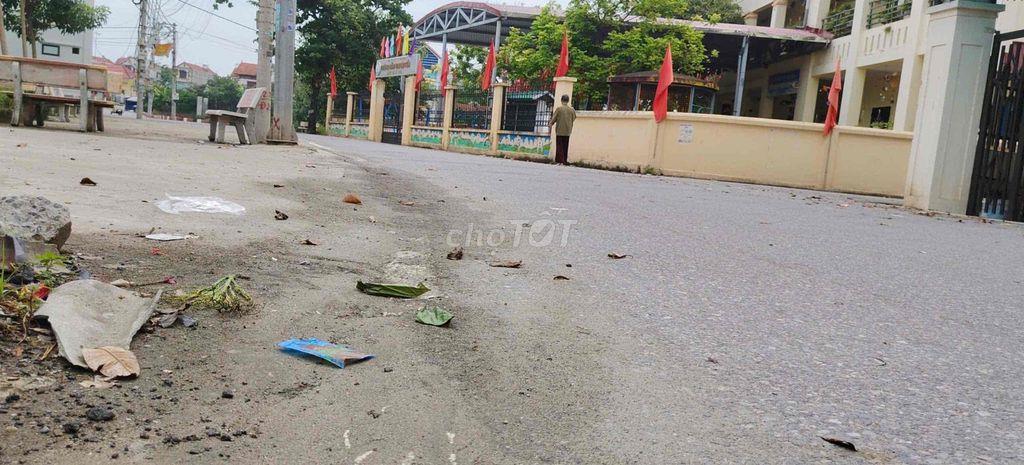 chính chủ cần tiền muốn bán lô đất ở Văn Giang - Hưng yên
