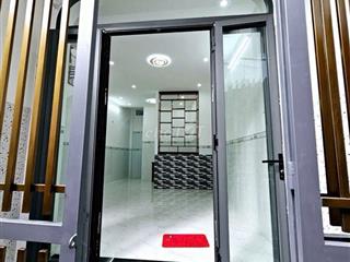 Bán căn nhà mới hẻm trung tâm thành phố