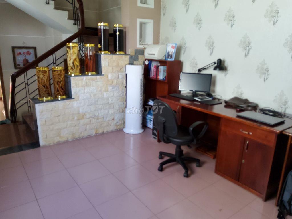 Bán nhà lệch tầng 3 tầng lộ giới 12m, nhà rộng 3,5x17 m
