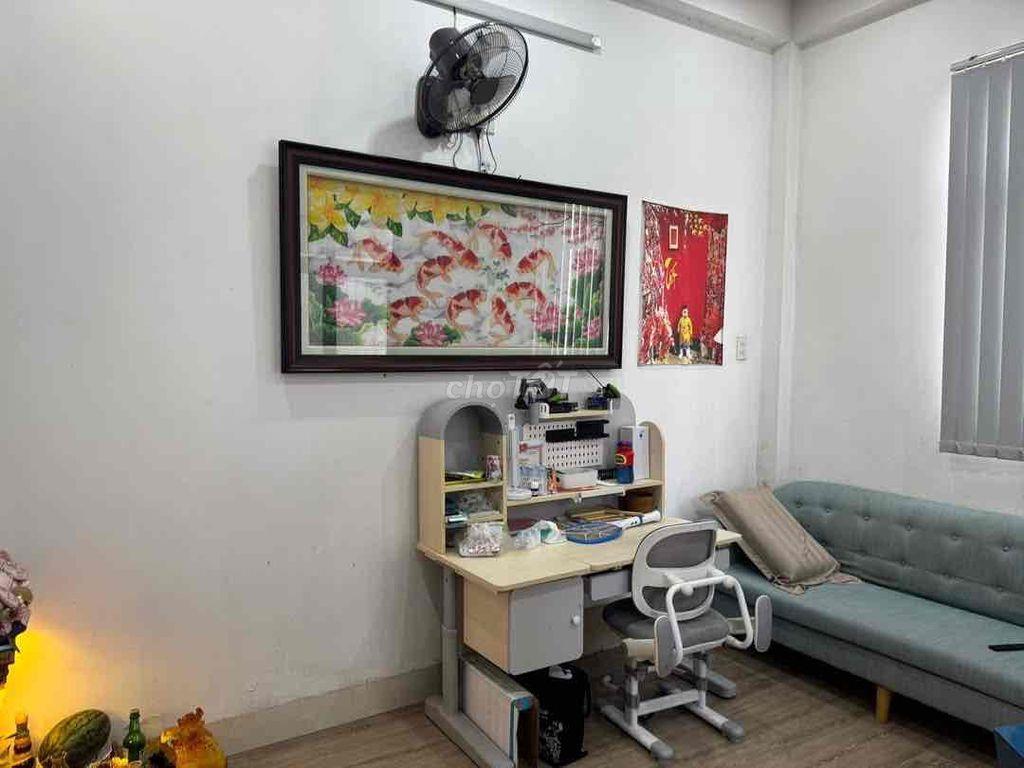 Chuyển nhà mới cần bán nhà hẻm đường 1/5