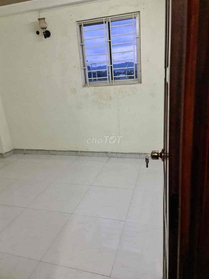 Bán nhà mặt tiền ngã 3 phú tài quy nhơn bình định