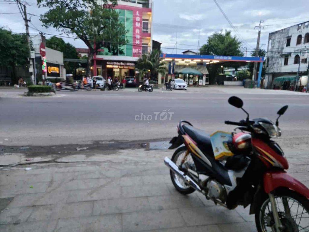 Bán nhà mặt tiền ngã 3 phú tài quy nhơn bình định