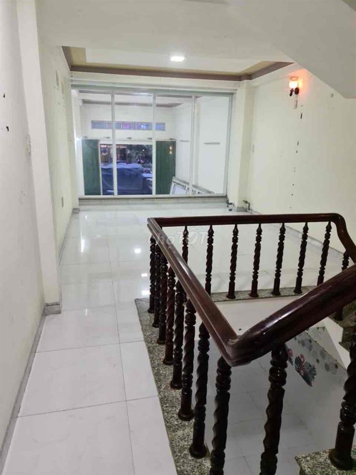 Bán nhà mặt tiền ngã 3 phú tài quy nhơn bình định