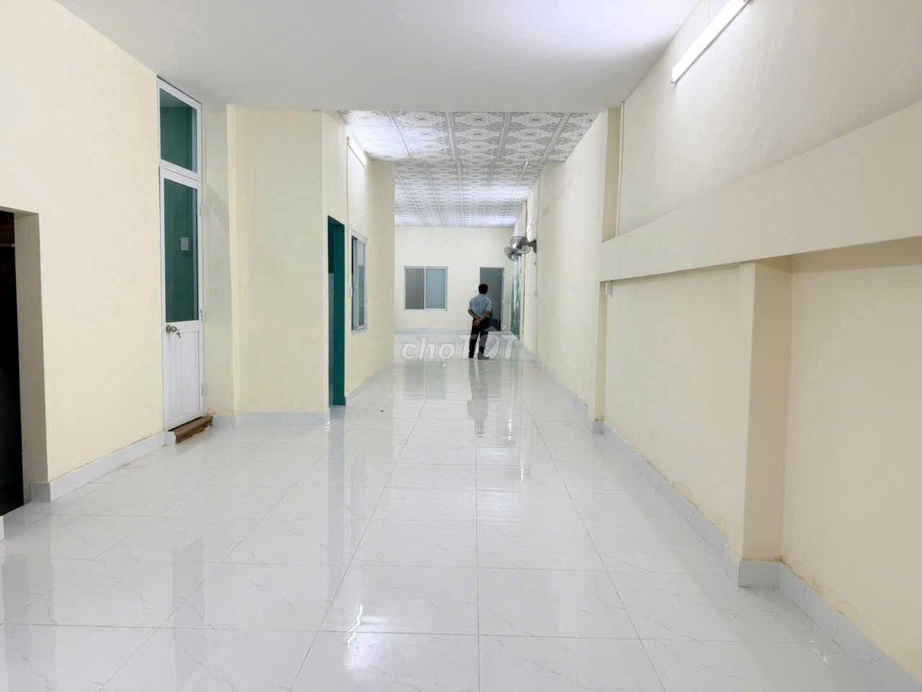 CẦN CHO THUÊ NHÀ MẶT TIỀN KINH DOANH-QUI NHƠN-BÌNH ĐỊNH