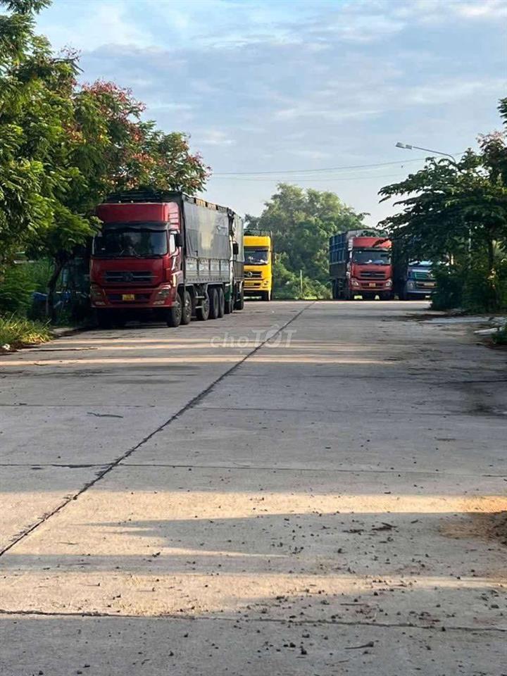 Bán đất