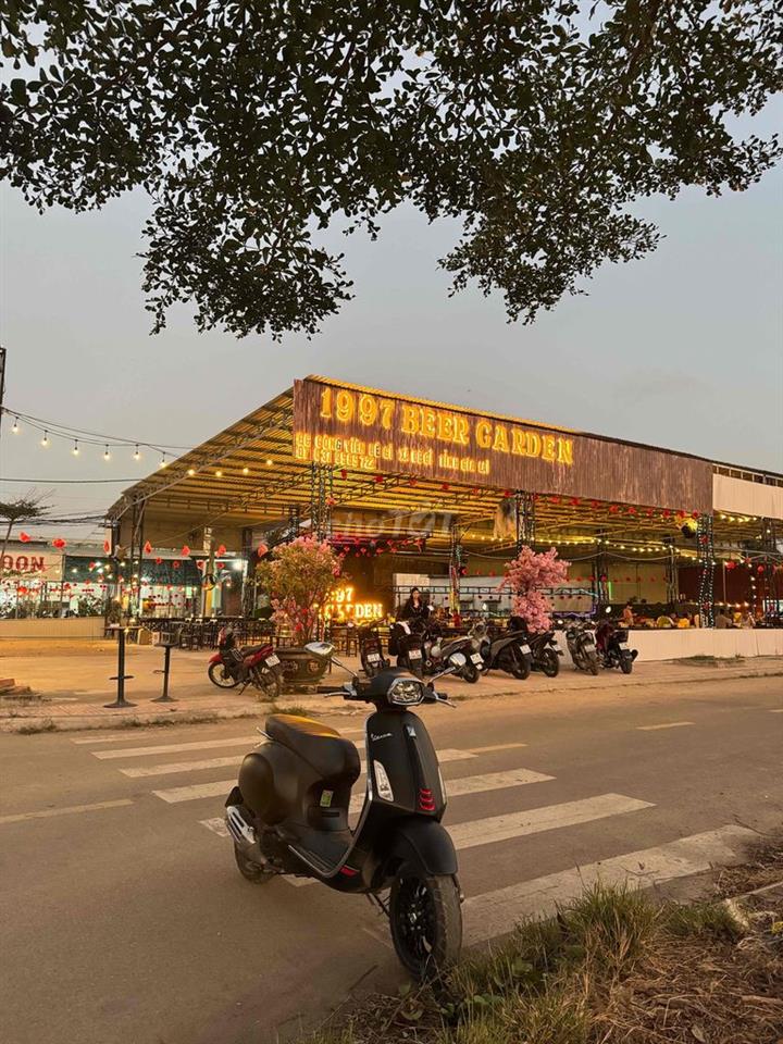 đất 4 mặt tiền vị trí du thuyền hướng đẹp view ra biển ! tại khu tt