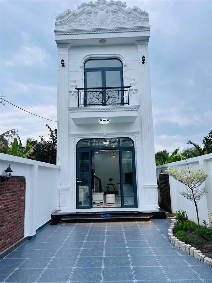 Bán nhà sân vườn Trung An, sân đậu oto giá bao yêu thương