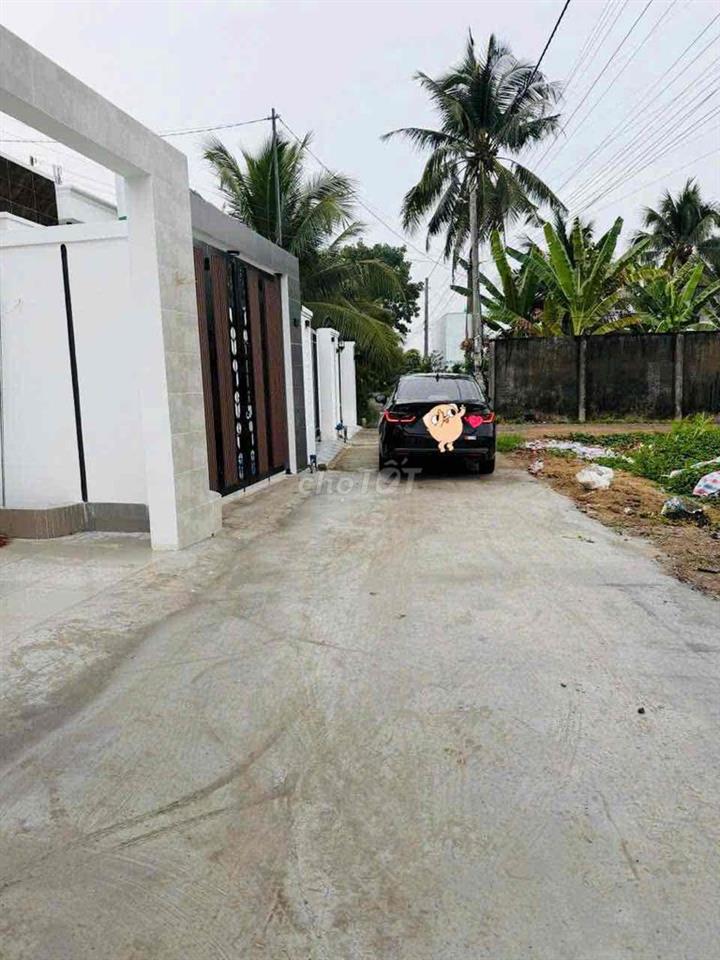 Nhà hẻm oto trong kdc, cách đường 3 Thiện 80m gần bv mới