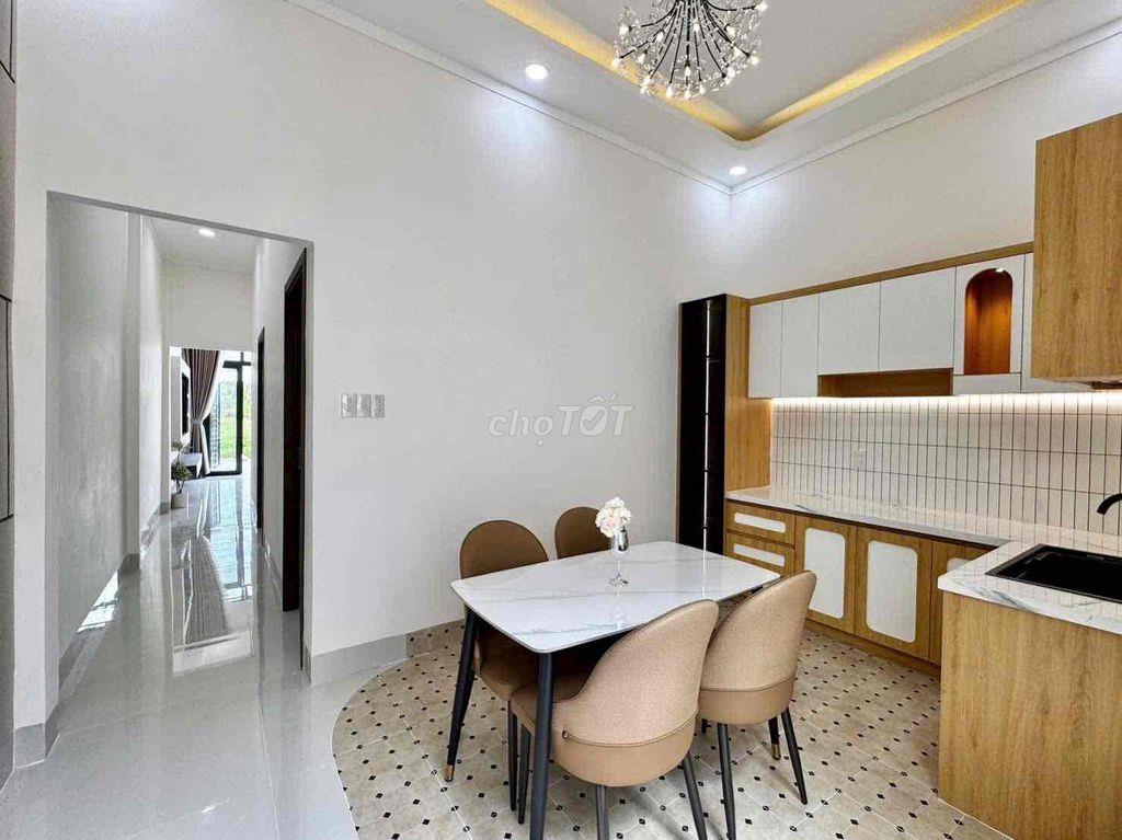 Nhà hẻm oto trong kdc, cách đường 3 Thiện 80m gần bv mới