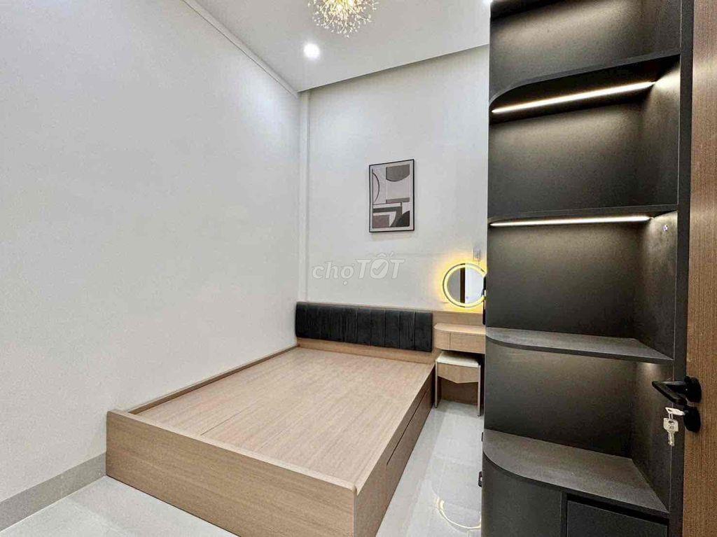 Nhà hẻm oto trong kdc, cách đường 3 Thiện 80m gần bv mới