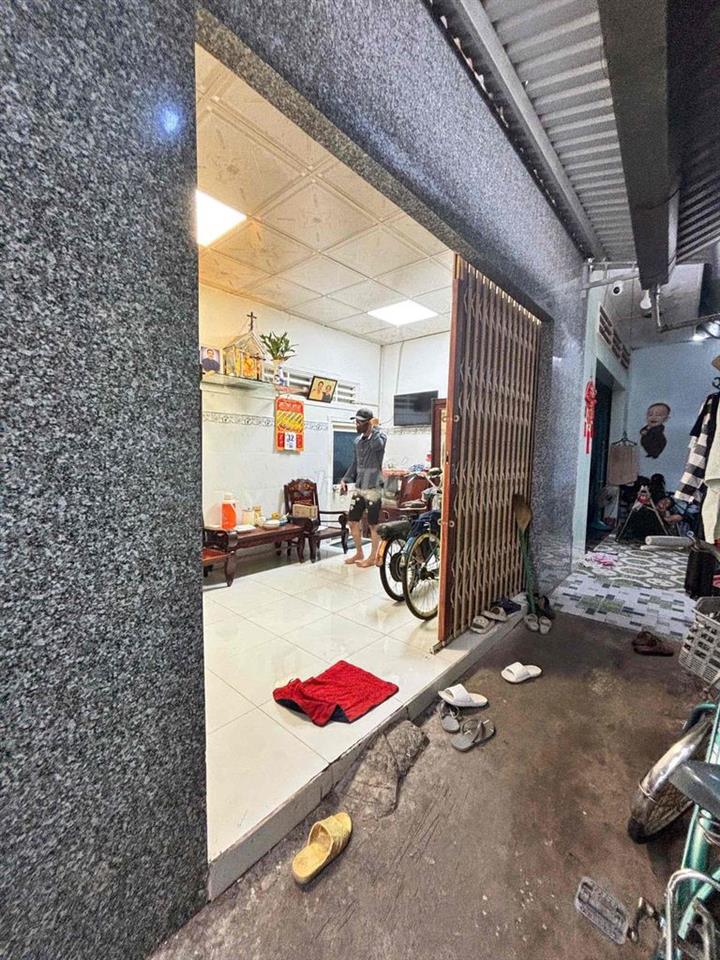 Nhà sieu rẻ tại Phường Mỹ Tho, gần chợ và đường lớn